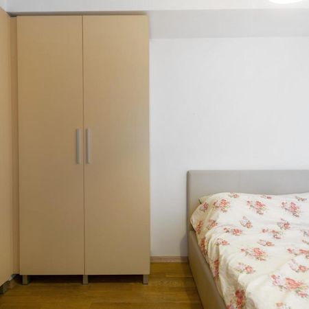 One Bedroom Apartment With Private Parking Üsküp Dış mekan fotoğraf